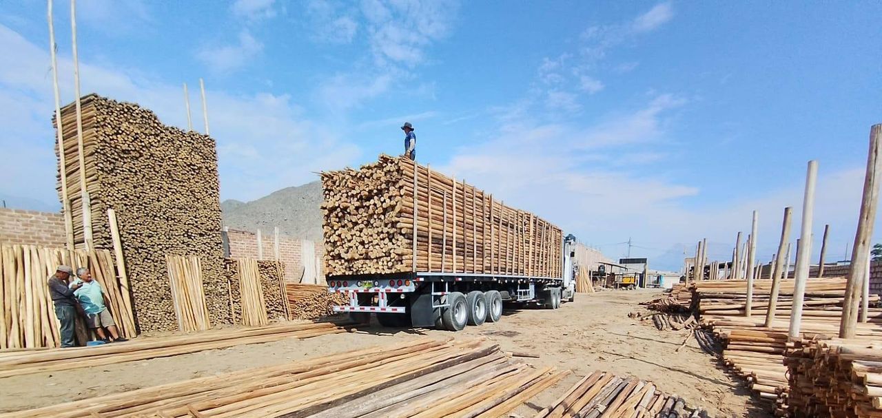 Grupo Dhumarc - Madera y Ferretería